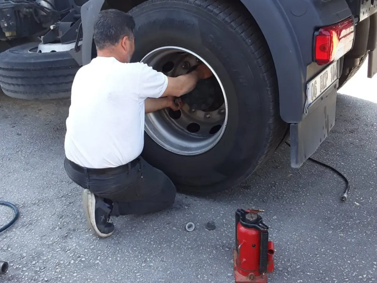 Karacasu Oto Lastikçi